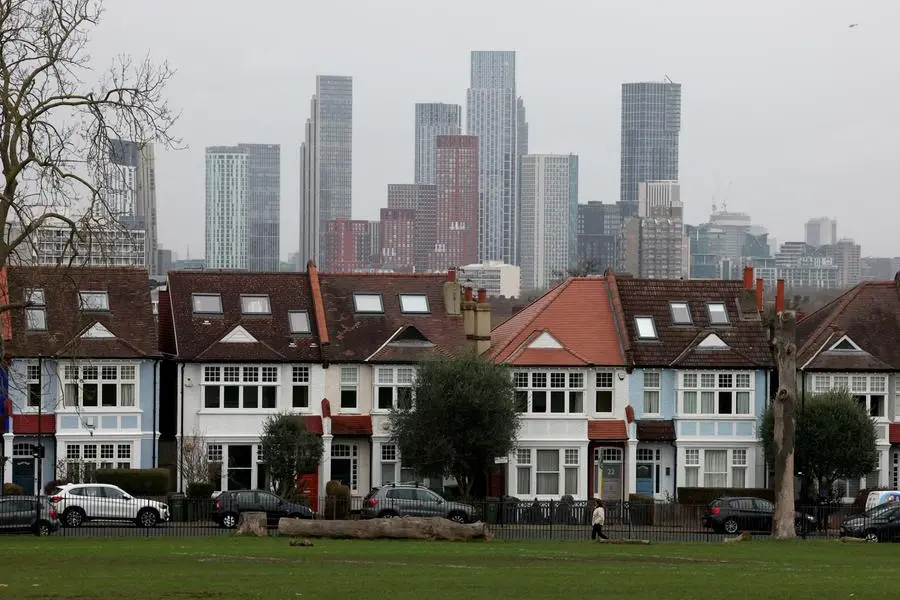 A view of residential houses in London, Britain, January 23, 2025. REUTERS/Hannah McKay. , Reuters