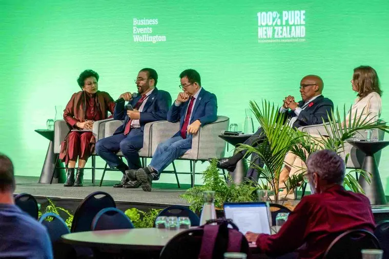 جامعة حمدان بن محمد الذكية تعزّز قيادتها البحثية خلال المؤتمر العالمي للمجلس الدولي للتعليم المفتوح