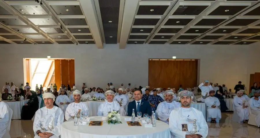 \"عُمان شل\" تطلق النسخة السابعة من \"هدية شل للوطن\" بمبادرة نوعية لدعم جهود تطوير حارة العقر في نزوى