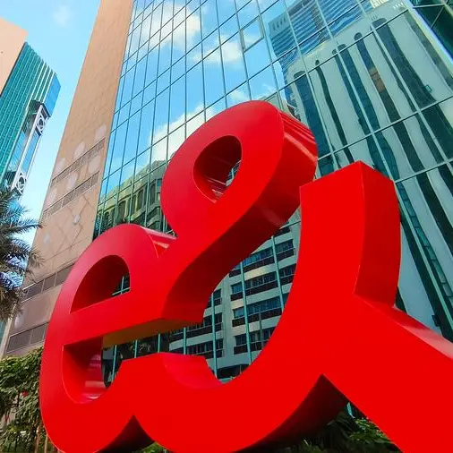 \"O2\" سلوفاكيا توقع إتفاقية للإستحواذ على 100% من شركة \"UPC سلوفاكيا\" من شركة \"ليبرتي غلوبال\"