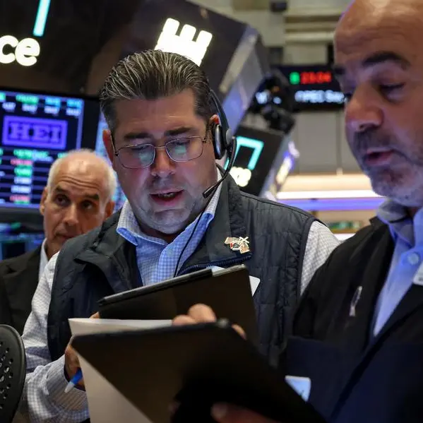 Futures pause after steady gains on Wall St, data in focus