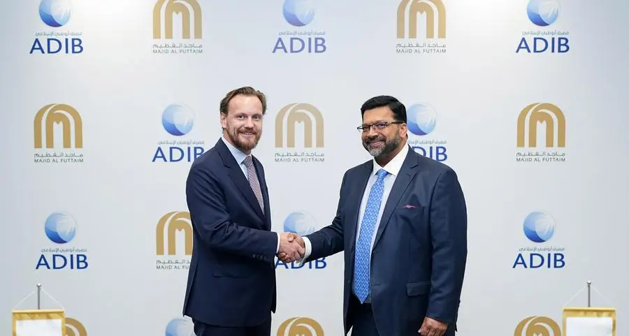 \"مصرف أبوظبي الإسلامي و\"ماجد الفطيم\" يطلقان أول بطاقة \"شير\" متوافقة مع الشريعة الاسلامية مع مكافآت غير مسبوقة