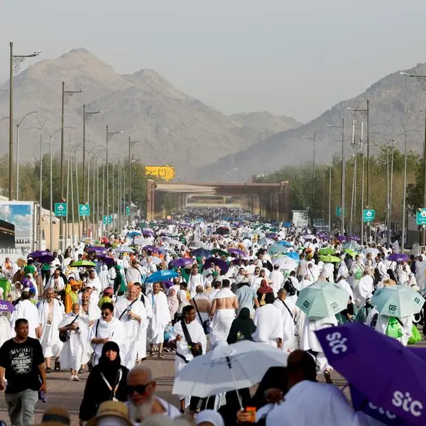 Pilgrims converge at Arafat as Hajj reaches its spiritual climax