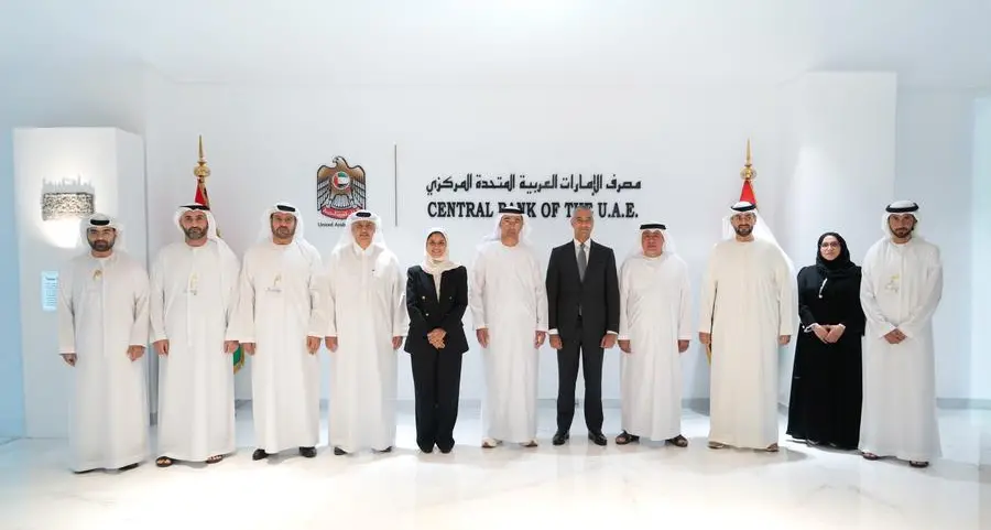 محافظا المركزي الإماراتي والبحريني يبحثان ترسيخ الشراكة وتعزيز التكامل المالي والمصرفي