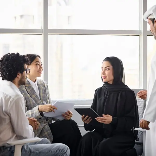 Qatar, Oman discuss reinforcing cooperation in labour field
