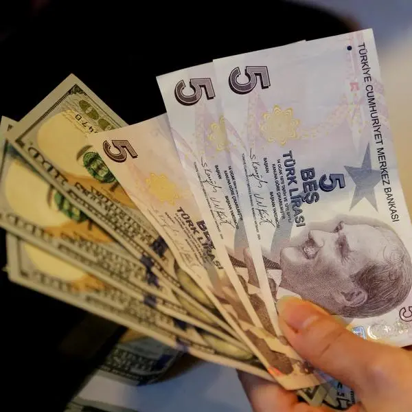 Dollar firms after strong US jobs data, pushes yen through 160 level