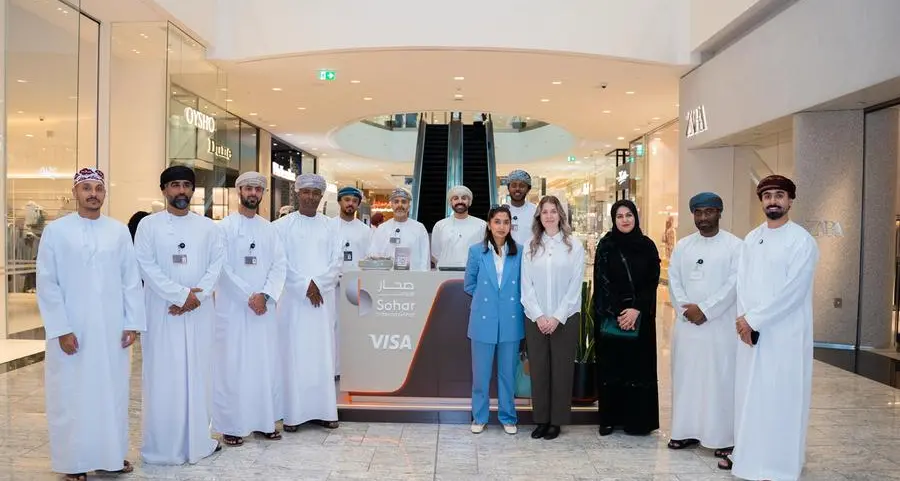 إقبال استثنائي لبطاقة الاسترداد النقدي 3% من صحار الدولي