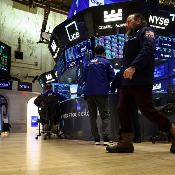 Stocks tumble as AI rout deepens, cryptos rebound