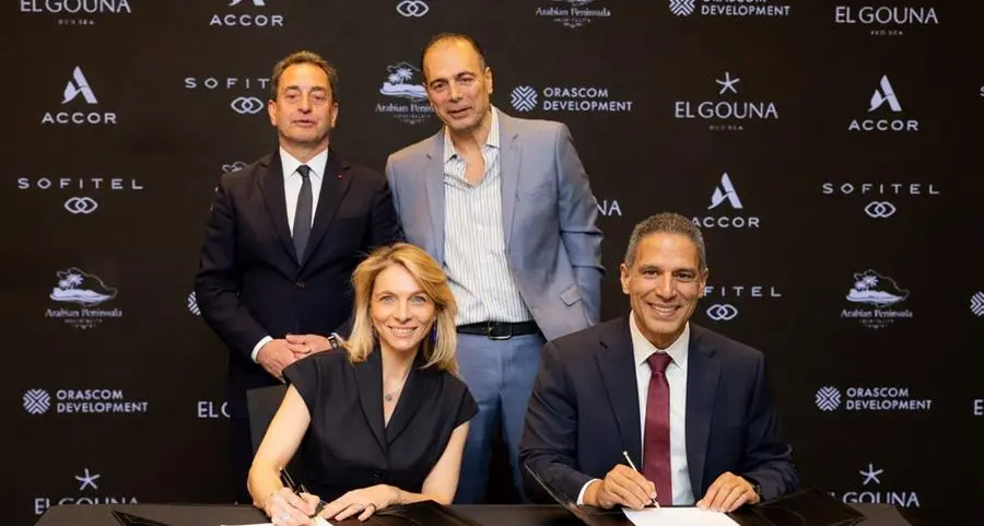 سوفيتل وأوراسكوم للتنمية مصر يوقعان اتفاقية مشروع \"سوفيتل الجونة\"، المنتجع الفاخر على ساحل البحر الأحمر في مصر