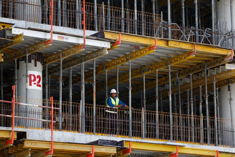 Dubai records strong performance in construction sector with more than 10,700 building permits issued in Q1/26