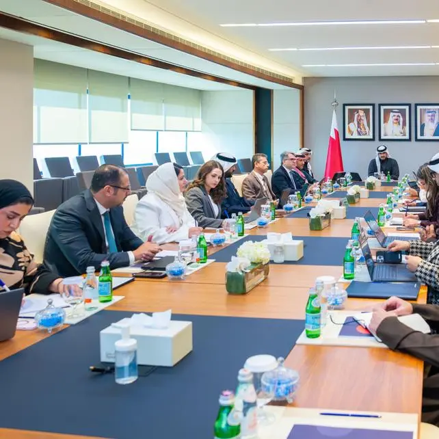 لدى ترؤس سموه اجتماع مجلس إدارة تمكين.. سمو الشيخ عيسى بن سلمان بن حمد يعتمد استراتيجية صندوق العمل \"تمكين\" (2026-2030)