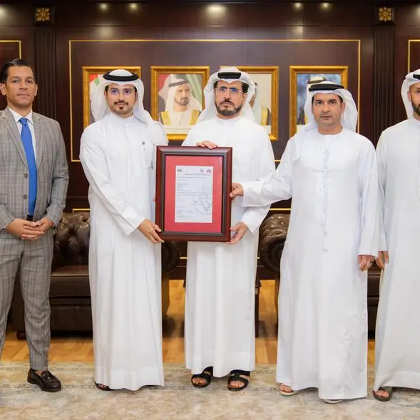 هيئة كهرباء ومياه دبي تجدد اعتماد شهادة المعيار العالمي لأنظمة الحوكمة الفعالة BS 13500 للعام التاسع على التوالي
