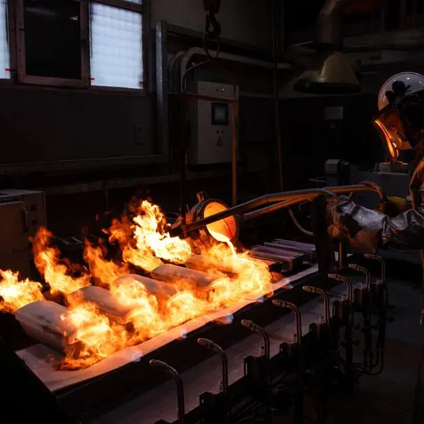Gold slips as fresh US-Iran strikes boost oil, Fed rate-hike bets weigh