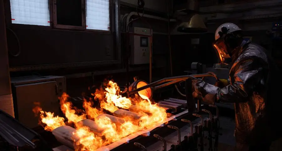 Gold slips as fresh US-Iran strikes boost oil, Fed rate-hike bets weigh