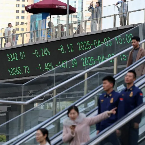 Stocks firm on Fed rate cut bets, gold on a tear