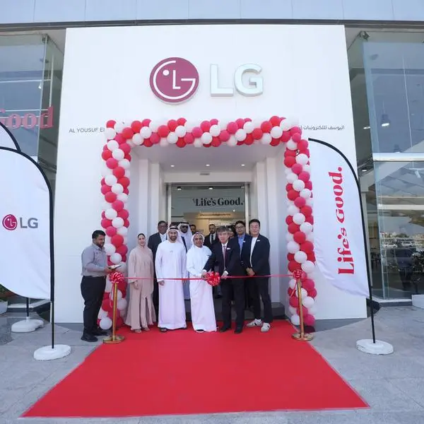 LG and Al Yousuf Electronics open new LG AI Home showroom featuring the region's first LG AI Home experience zone