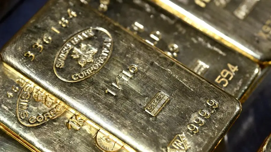 Gold falls on inflation concerns and stronger dollar; Mideast tensions dim rate cut bets