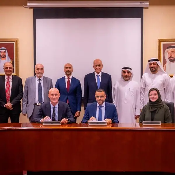مجمع الشارقة للبحوث والتكنولوجيا للابتكار وشركة روش يعتمدان أول شهادة \"مختبر أخضر\" بالتعاون مع جامعة الشارقة