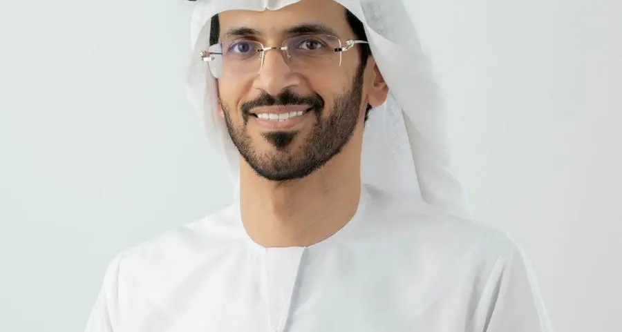 صندوق خليفة يطلق برنامج \"هندسة أوامر الذكاء الاصطناعي\" التدريبي بالتعاون مع \"42 أبوظبي\"