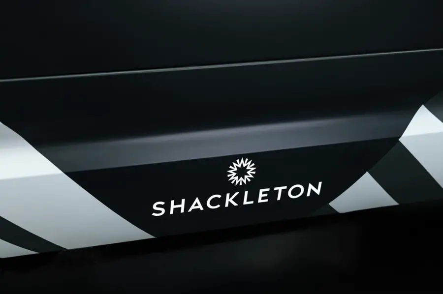 Defender Rally partners with Shackleton as official expedition apparel supplier