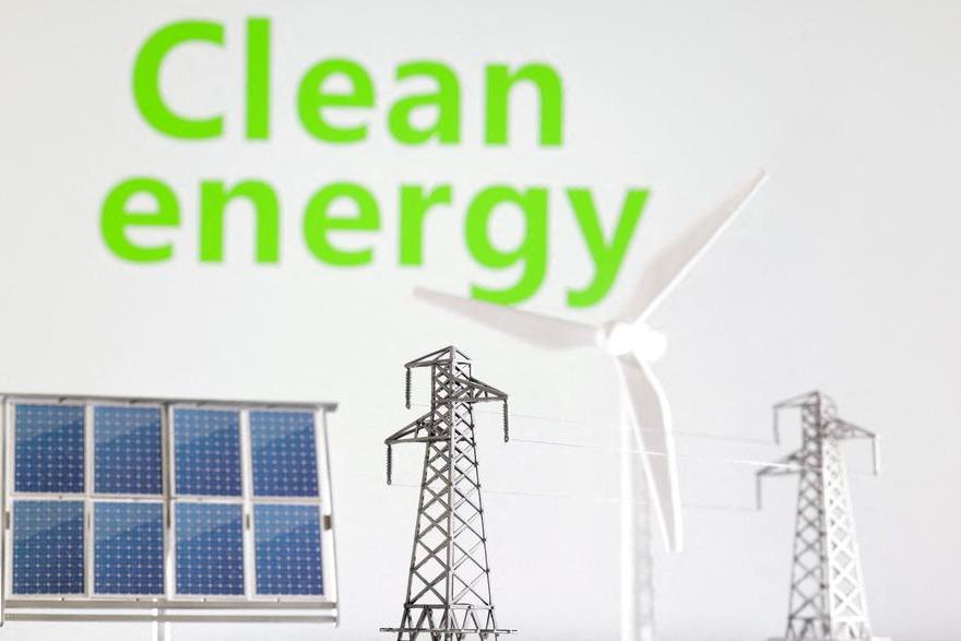 ReNew Energy Offered $2.82 Billion Privatization Deal by Major Investors