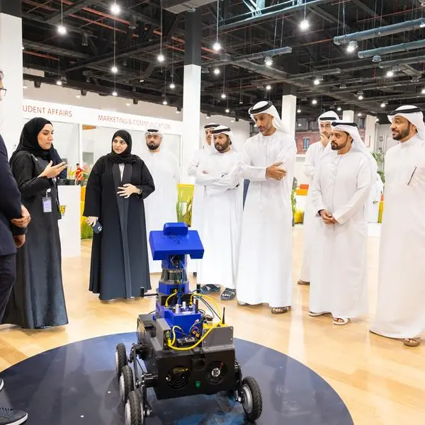 بلدية دبي تسلّط الضوء على اتجاهات الذكاء الاصطناعي في صناعة مستقبل الصحة والسلامة المهنية