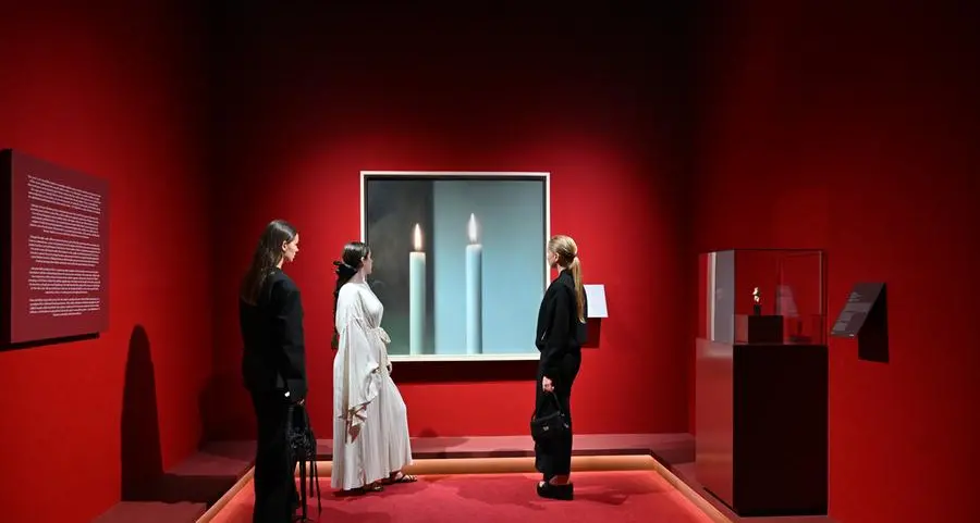 الاتحاد للطيران ودار سوذبيز للمزادات تعلنان عن شراكة استراتيجية مع اطلاق معرض بارز من جزئين بعنوان \"أيقونات: العودة إلى ماديسون\" من أبوظبي إلى نيويورك