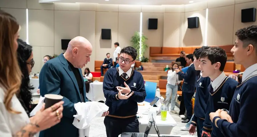 ميرال وأكاديمية البطين العالمية تحتفيان بإبداعات الشباب في \"التحدّي الطلابي لابتكار المنتجات الترويجية\"