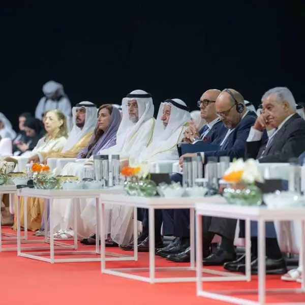 حاكم الشارقة يفتتح الدورة الـ 44 من معرض الشارقة الدولي للكتاب