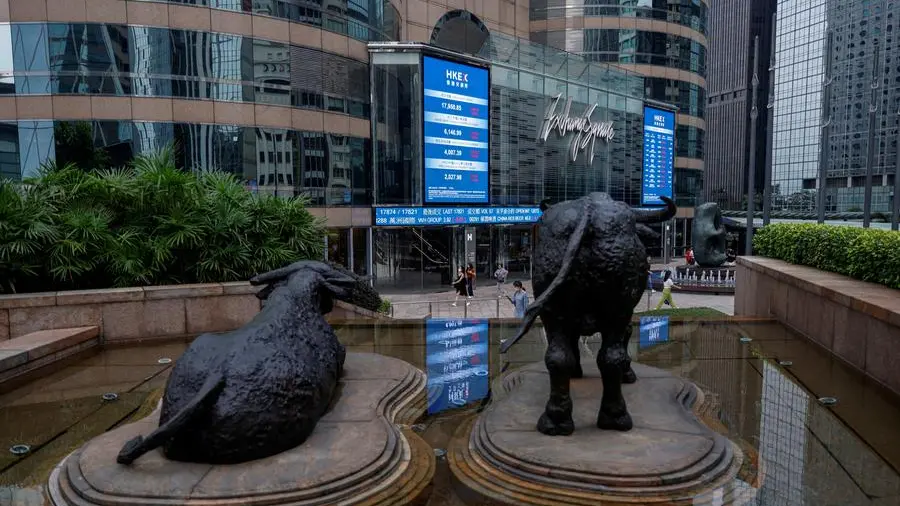 Stocks rise as investors take heart from upbeat earnings, dip in oil