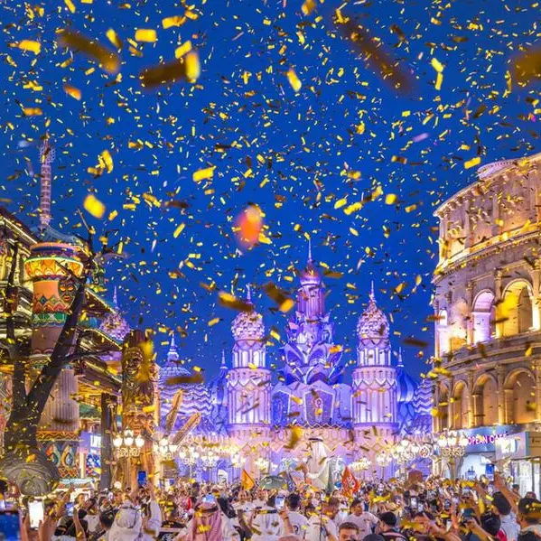 القرية العالمية تفتح أبوابها لاستقبال ضيوفها مجدداً