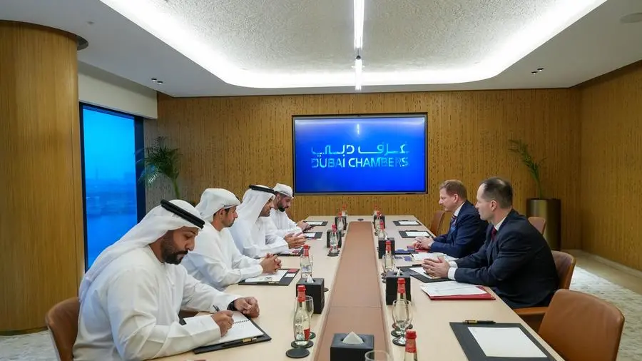 غرف دبي تناقش الفرص التجارية والاستثمارية مع غرفة تجارة براغ