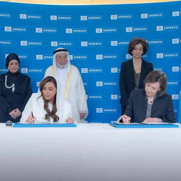 حاكم الشارقة يشهد توقيع اتفاقية لرقمنة أرشيف اليونسكو العالمي بمنحة قدرها 6 ملايين دولار أمريكي