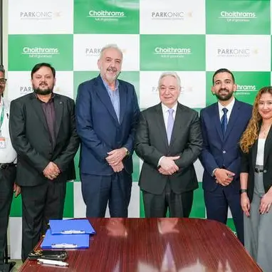 \"شويترامز\" تتعاون مع \"باركونيك\" لتقديم تجربة مواقف سيارات سلسة للمتسوقين في الإمارات