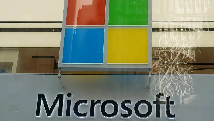 Microsoft forecasts slower cloud business growth in second quarter