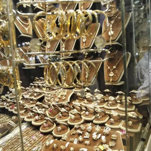 Gold falls on trade deal progress, tariff reprieve extension