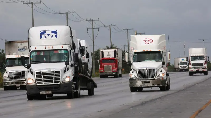 US trade deficit narrows sharply in April; imports post record drop