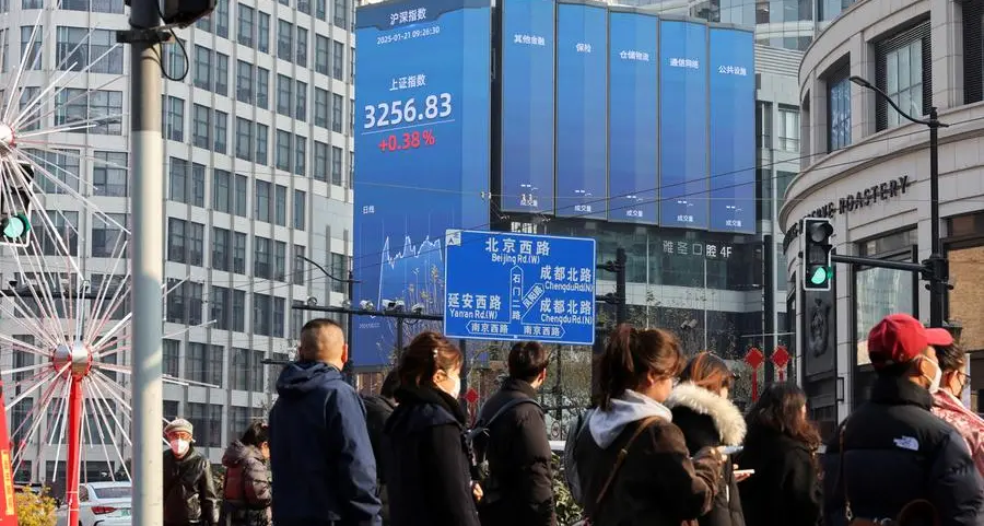 Shanghai stock benchmark up for seventh session, HK closed for holidays