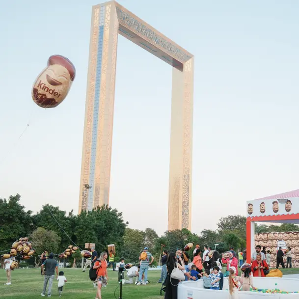 Giant Kinderini balloon hovers over Dubai to mark Kinder’s newest biscuit launch in the GCC