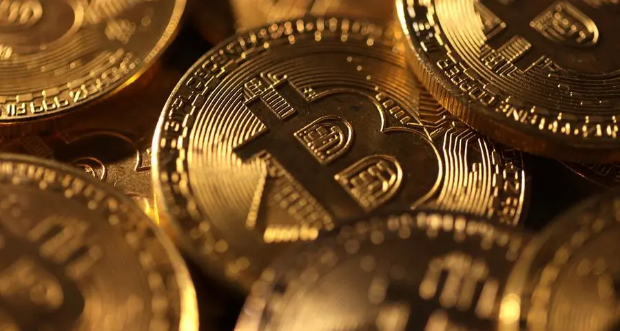Standard Chartered launches bitcoin, ether spot trading for institutional clients