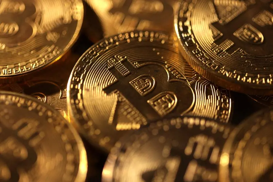 Standard Chartered launches bitcoin, ether spot trading for institutional clients