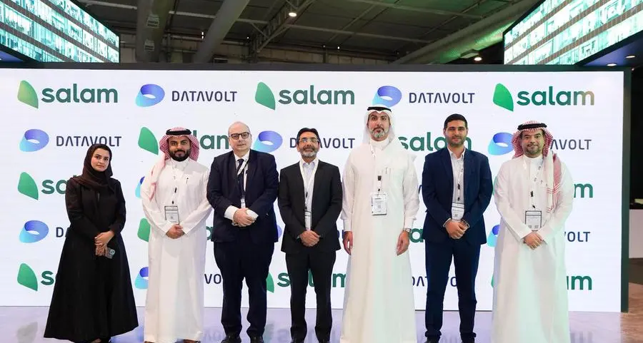 \"سلام\" و\"داتا فولت\" توقعان شراكة استراتيجية لتعزيز البنية التحتية الرقمية في المملكة