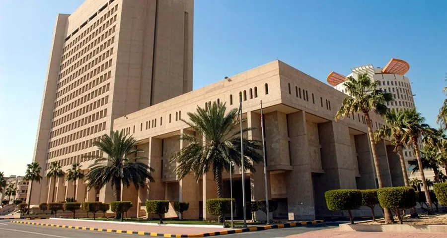 Kuwait Fund signs finance deal for Duqm roads project