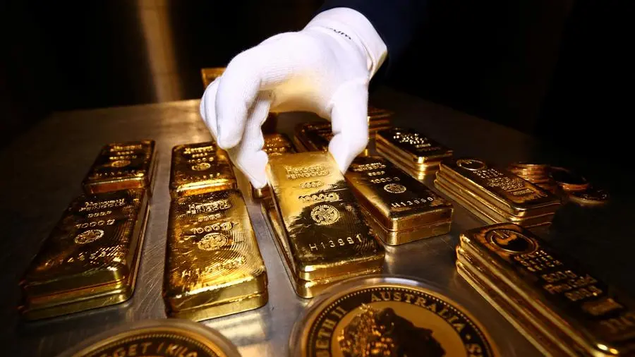Gold players keep faith despite trade truce-induced correction