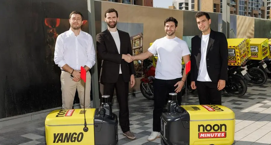 إبرام شراكة استراتيجية بين\"مجموعة يانغو\" و \"نون\" لتوسيع نطاق خدمة التوصيل بالروبوتات ذاتية القيادة في دول مجلس التعاون الخليجي