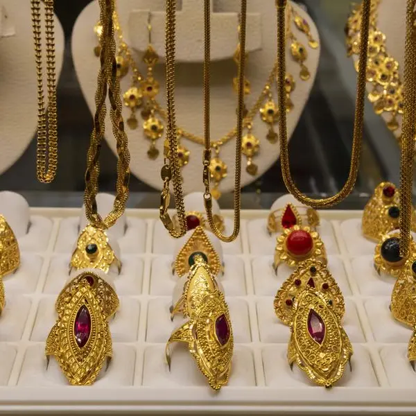 Gold prices in Qatar rise by 3.22% during current week