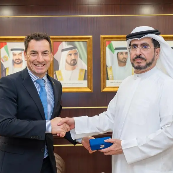 Italian parliamentary delegation learns about DEWA’s strategies and projects supporting net zero