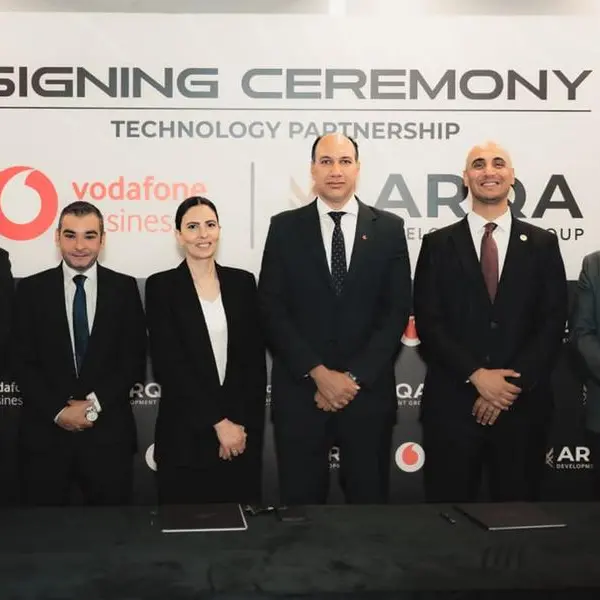 شراكة تكنولوجية بين «أرقى» و«ڤودافون بيزنس» لتطوير البنية الذكية في مول Annex26