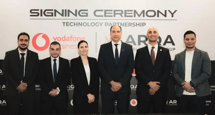 شراكة تكنولوجية بين «أرقى» و«ڤودافون بيزنس» لتطوير البنية الذكية في مول Annex26