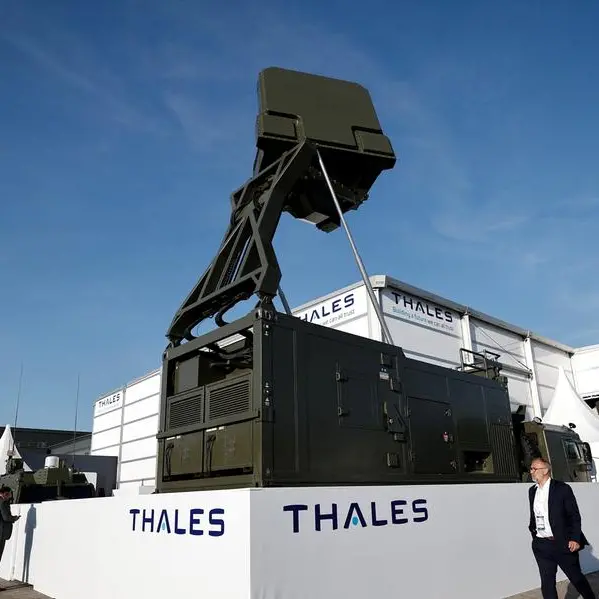 Thales in deal to boost Qatar Airways' strategic growth plan